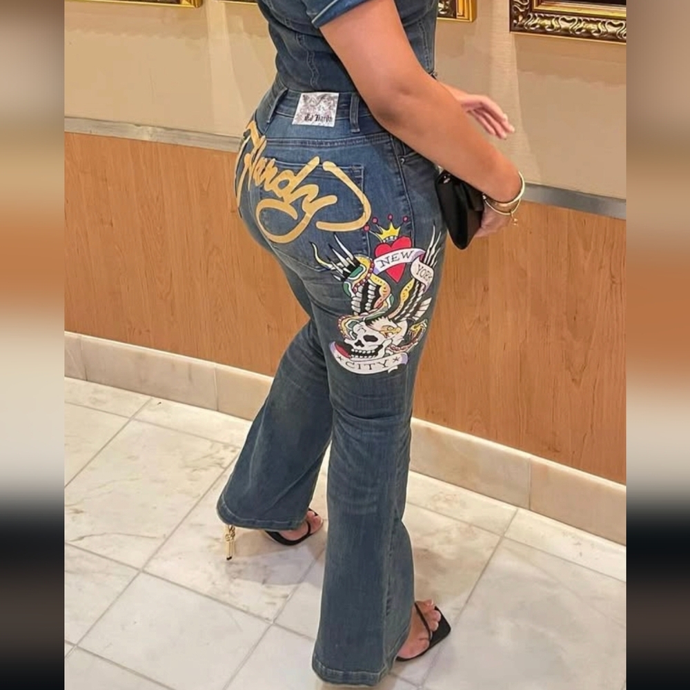 ED HARDY AUTHENTIC Embroidery Skull Painted Logo Jeans Size 30 - Picture 1 of 10